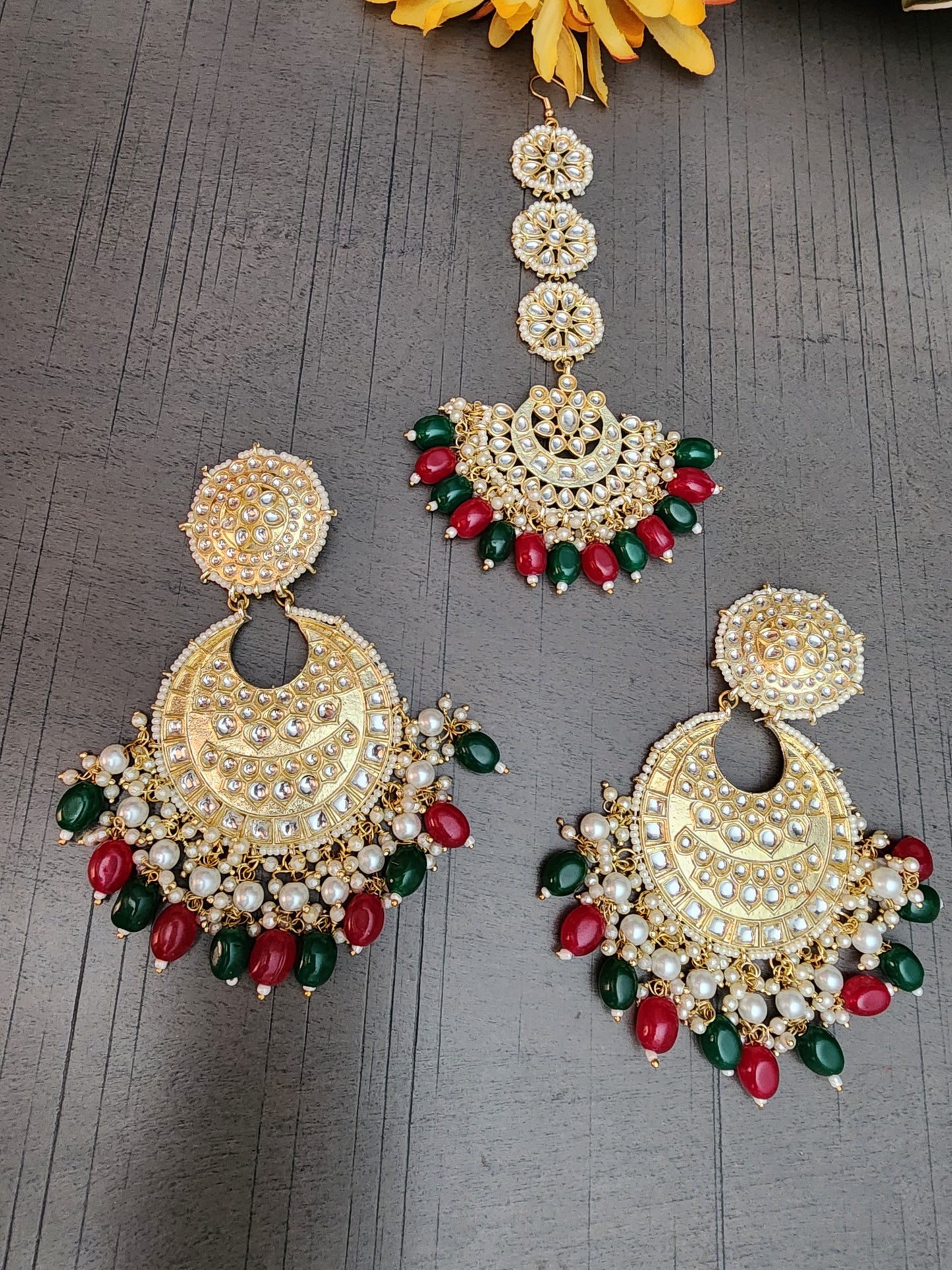 Kundan and Pearl fusion Earrings and Tika set