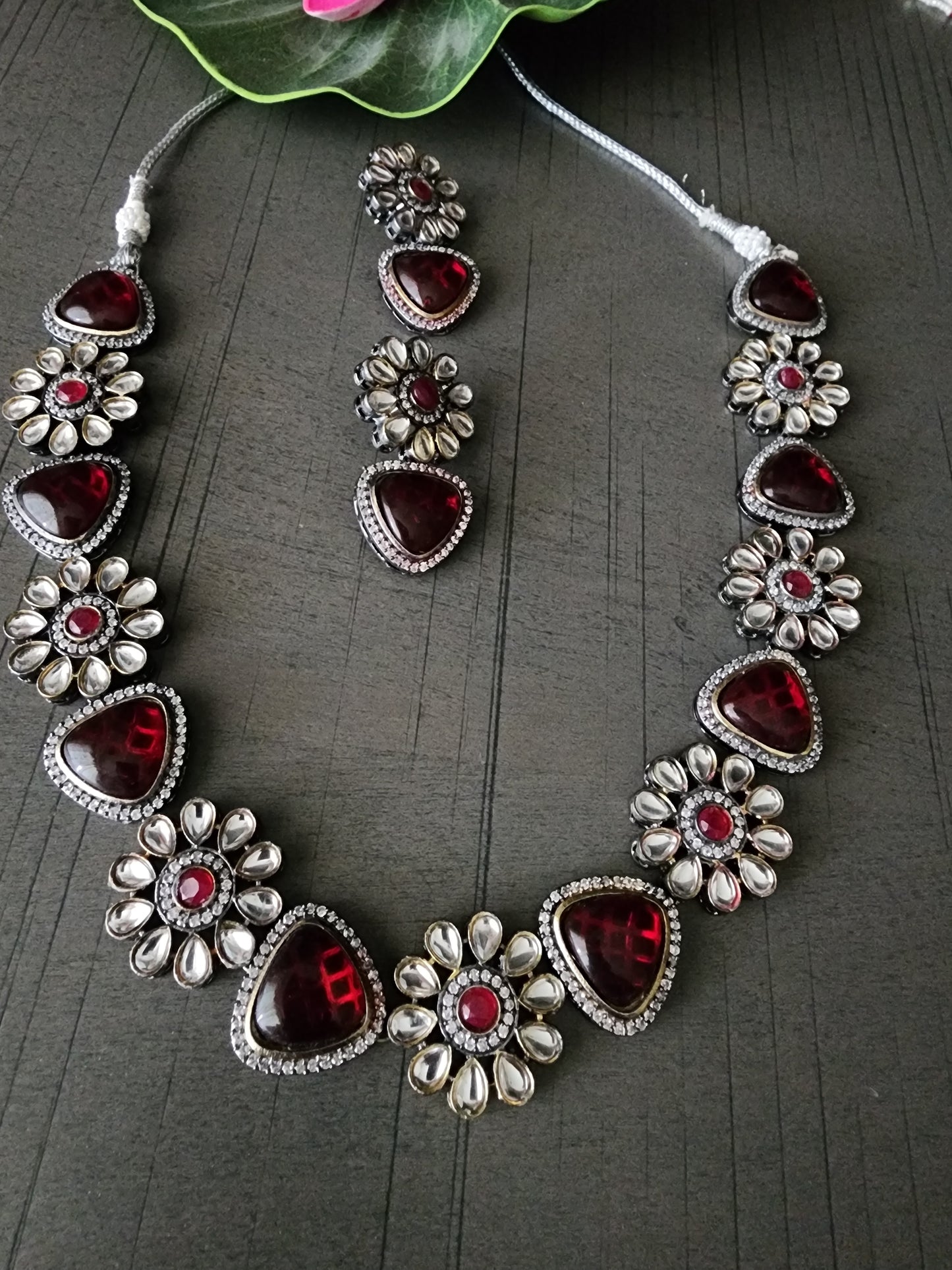 Sabby Sachhi Inspired Necklace and Earrings